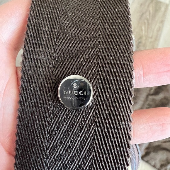 Authentic Gucci GG Diaper Crossbody Messenger Bag - Picture 9 of 16